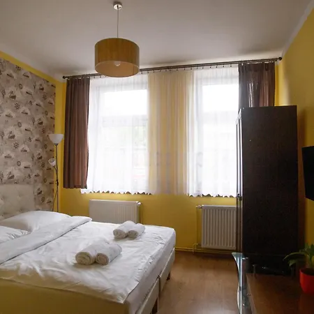 Gosciniec Zaborze W Sercu Gornego Slaska - Guest house Zabrze