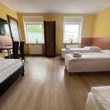 Gosciniec Zaborze W Sercu Gornego Slaska - Guest house 3*